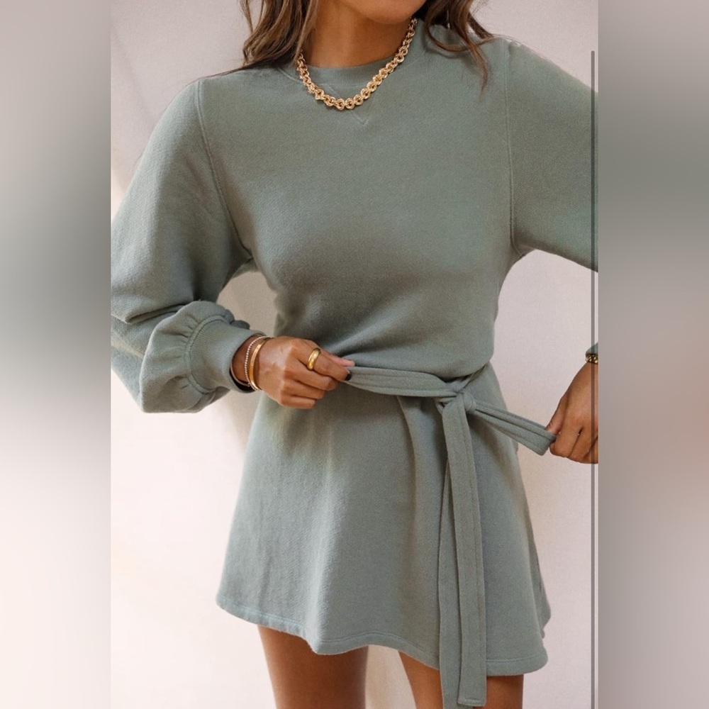 🆕 Bandier Sage Green Sweatshirt Dress - L